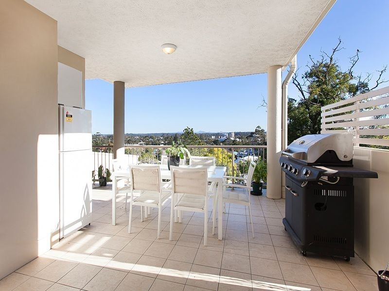 5/57 Swann Road, Taringa QLD 4068