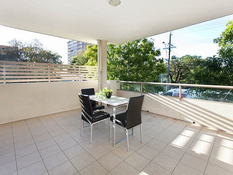 5/57 Swann Road, Taringa QLD 4068