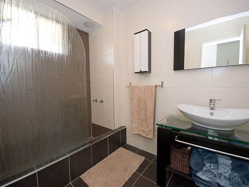 3/93 Swann Road, Taringa QLD 4068