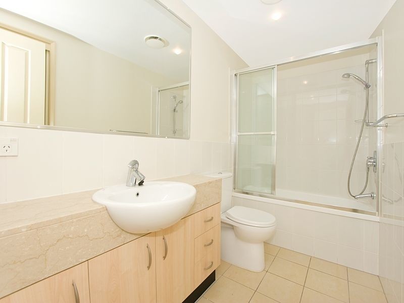 149/7 Land Street, Toowong QLD 4066