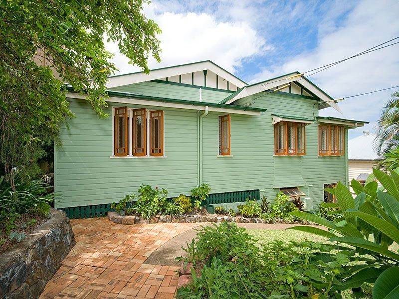 14 Thorn Street, Red Hill QLD 4059