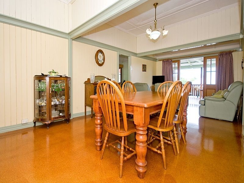 14 Thorn Street, Red Hill QLD 4059
