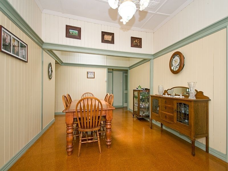 14 Thorn Street, Red Hill QLD 4059