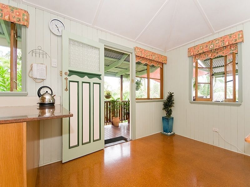 14 Thorn Street, Red Hill QLD 4059