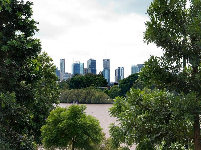 4/9 Sylvan Road, Toowong QLD 4066