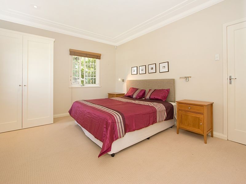 51 Terrace Street, Toowong QLD 4066