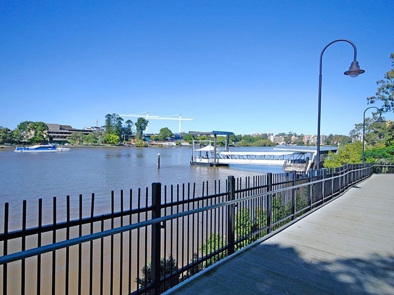 79/9 Sylvan Road, Toowong QLD 4066