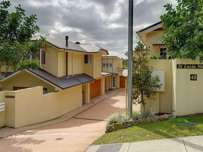 2/46 Highview Terrace, St Lucia QLD 4067