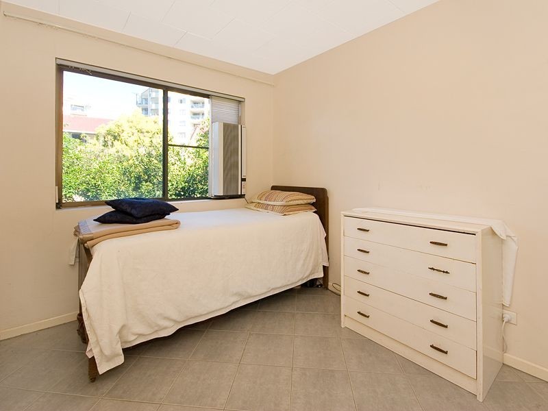 12/12 Patrick Lane, Toowong QLD 4066