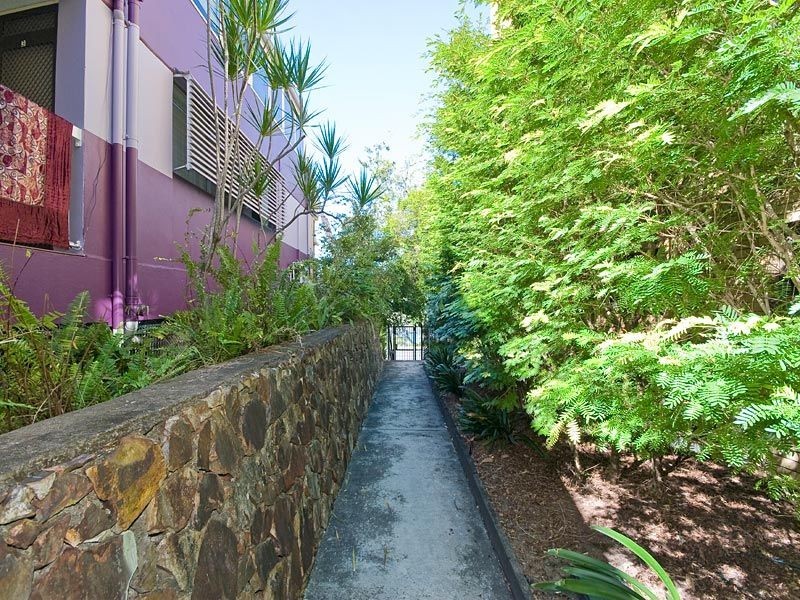 12/12 Patrick Lane, Toowong QLD 4066