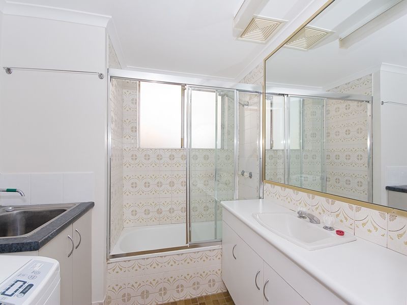 20/68 Bellevue Terrace, St Lucia QLD 4067