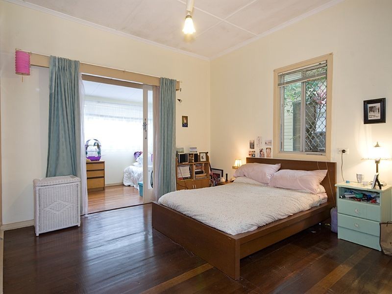 71 Whitmore Street, Taringa QLD 4068