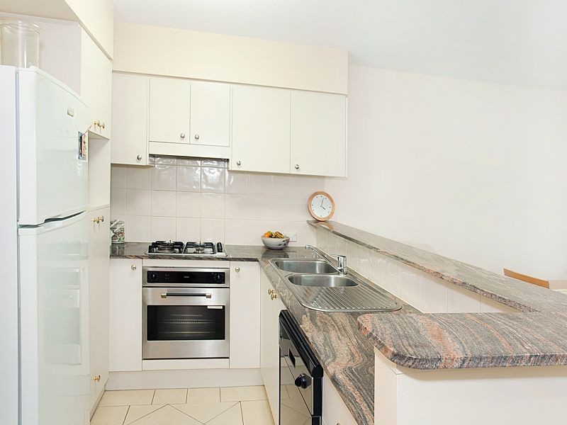 22/66 Dunmore Terrace, Auchenflower QLD 4066