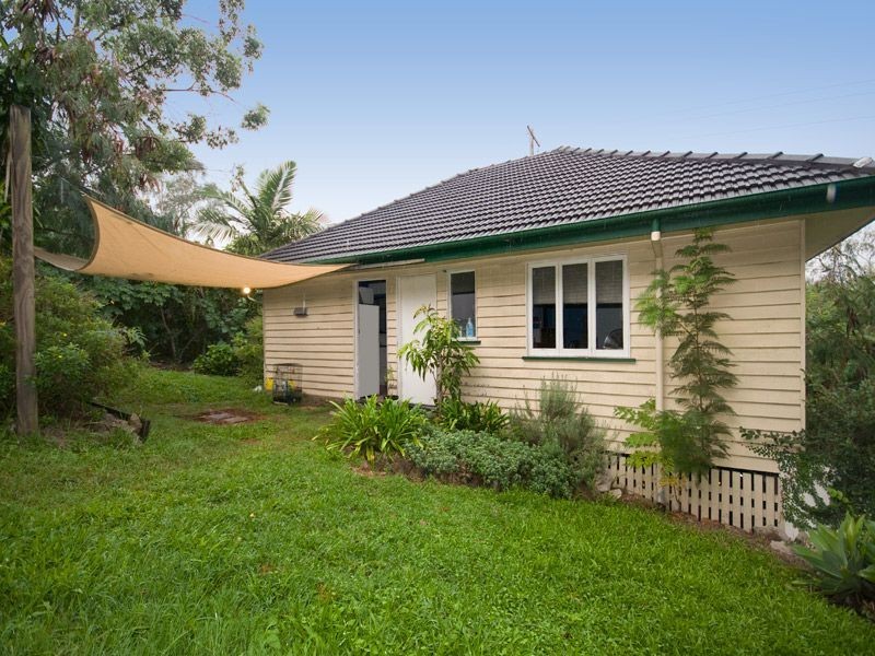 635 Moggill Road, Chapel Hill QLD 4069