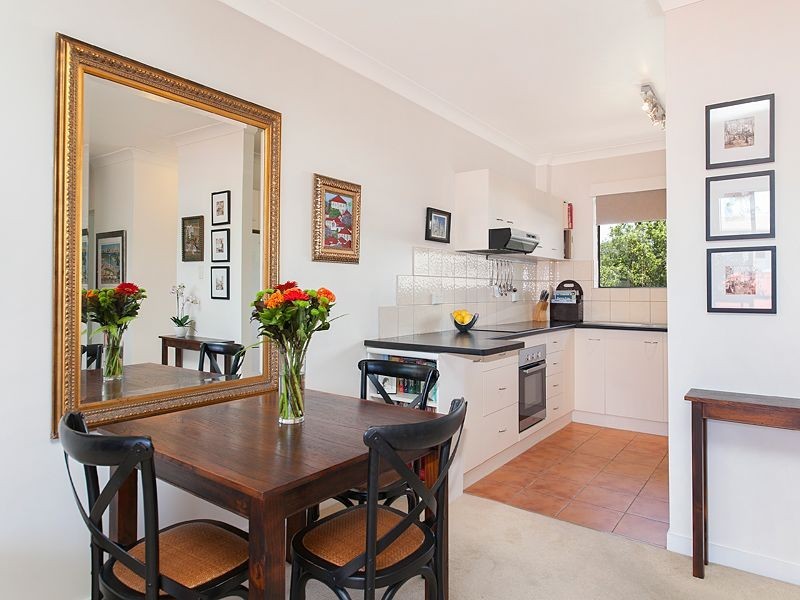 4/22 Stanley Terrace, Taringa QLD 4068