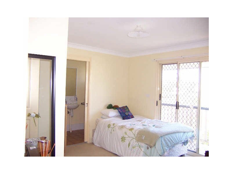 2/60 Manchester Terrace, Taringa QLD 4068