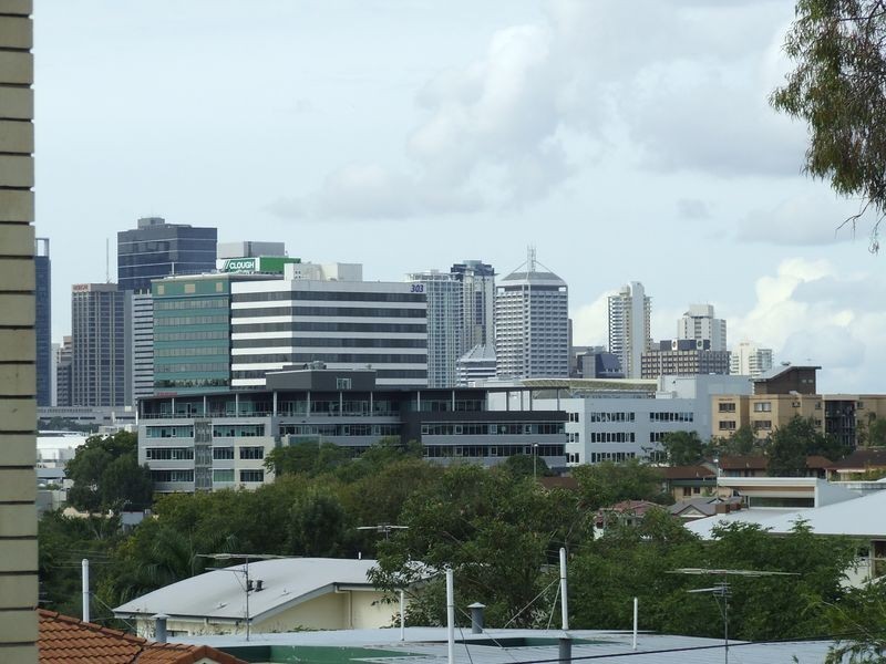 4/7 Burt Street, Auchenflower QLD 4066