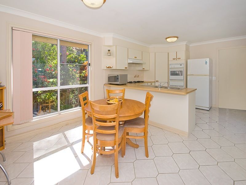 10 Bide Street, Taringa QLD 4068