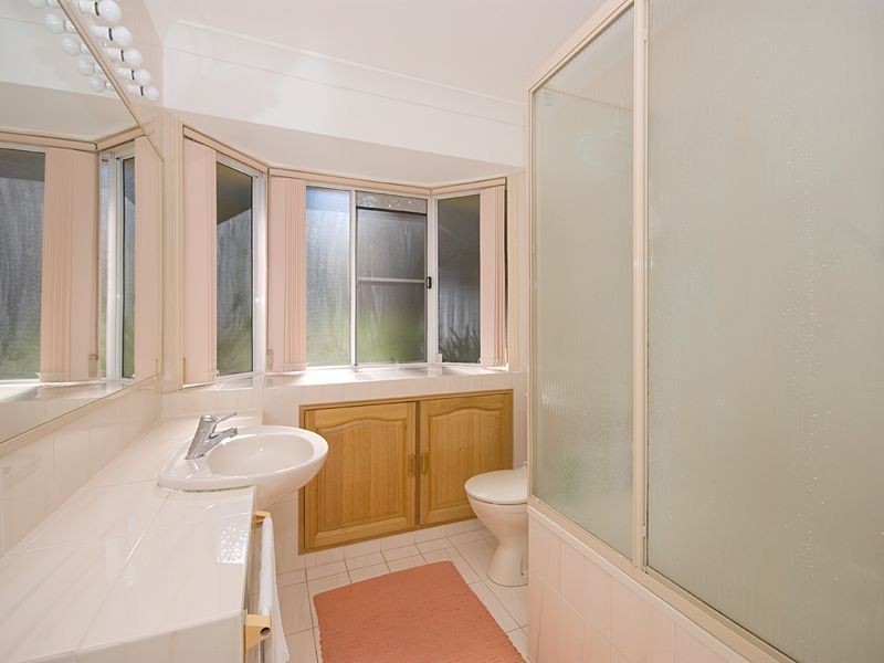 10 Bide Street, Taringa QLD 4068