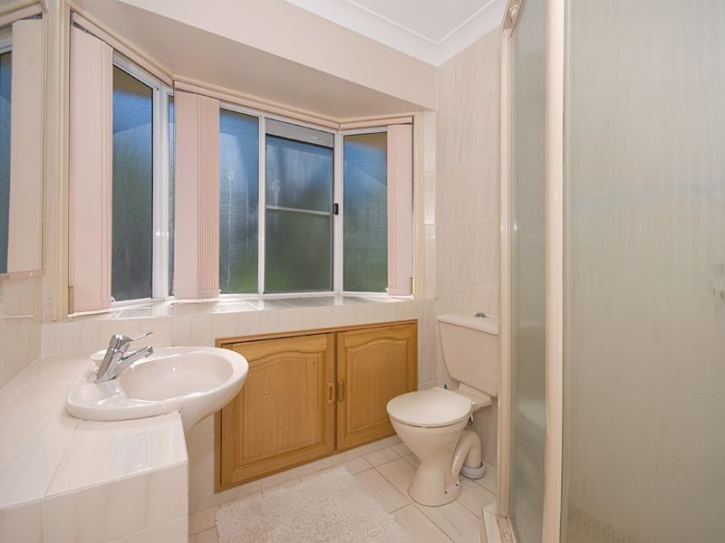 10 Bide Street, Taringa QLD 4068
