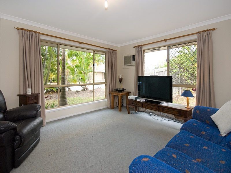 27 Ghost Gum Street, Bellbowrie QLD 4070