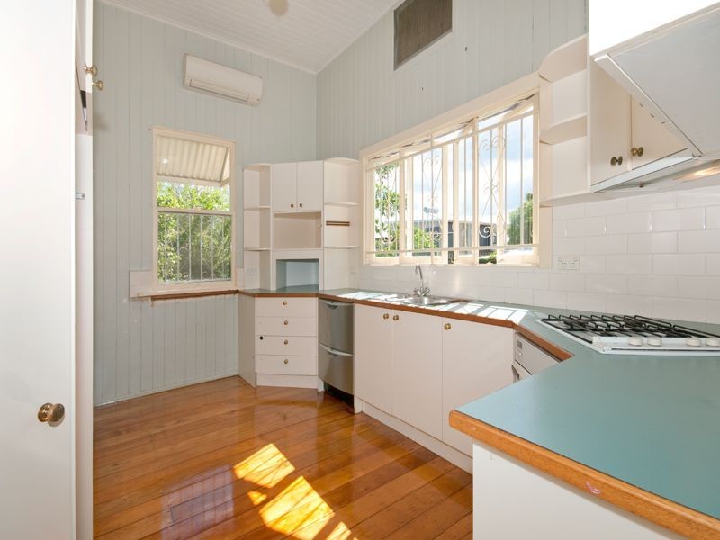 55 Manchester Terrace, Indooroopilly QLD 4068