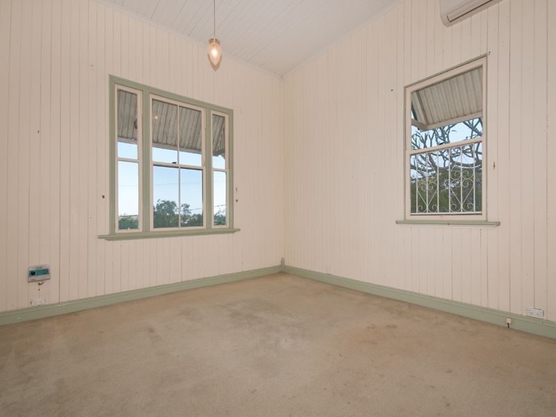 55 Manchester Terrace, Indooroopilly QLD 4068