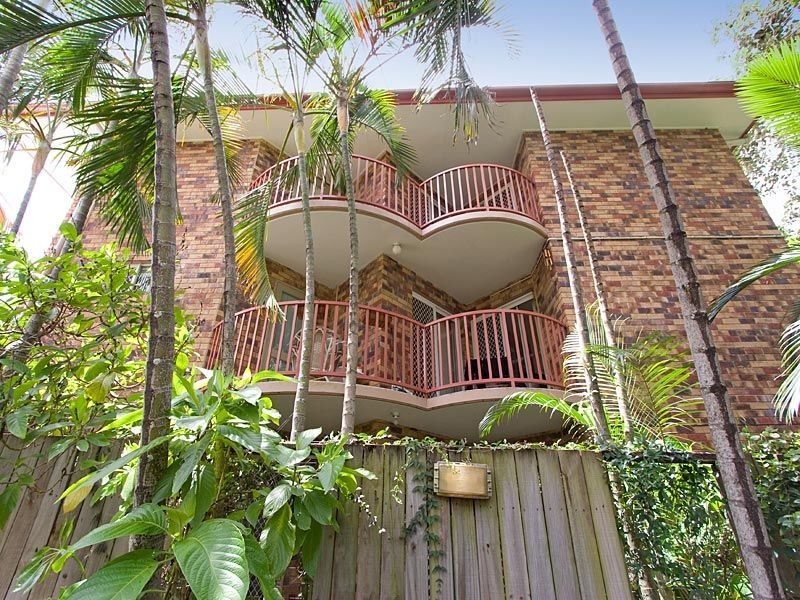 8/130 Central Avenue, Indooroopilly QLD 4068