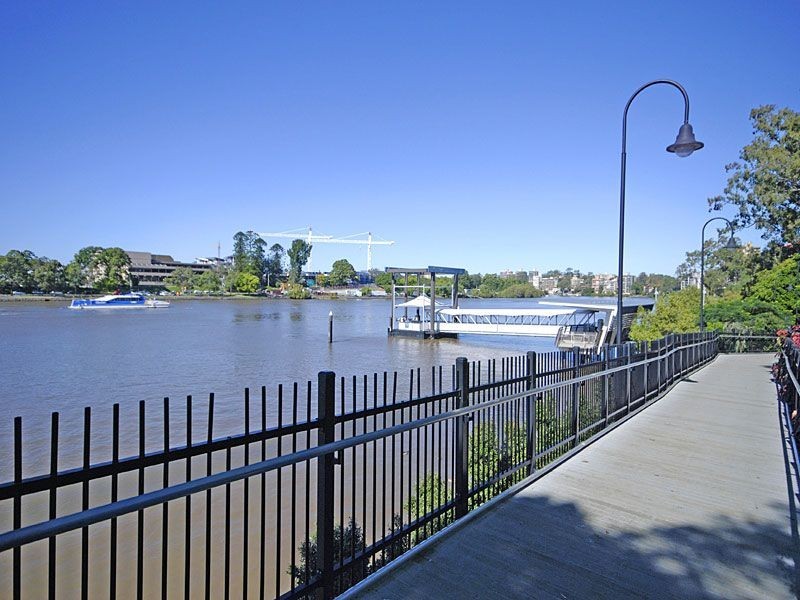 125 Sylvan Road, Toowong QLD 4066