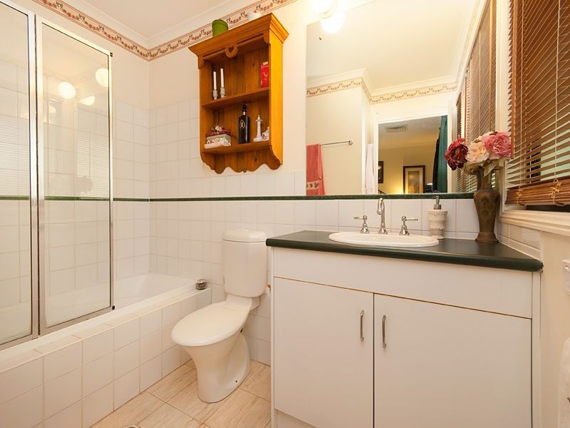 2/44 Dovercourt Road, Toowong QLD 4066