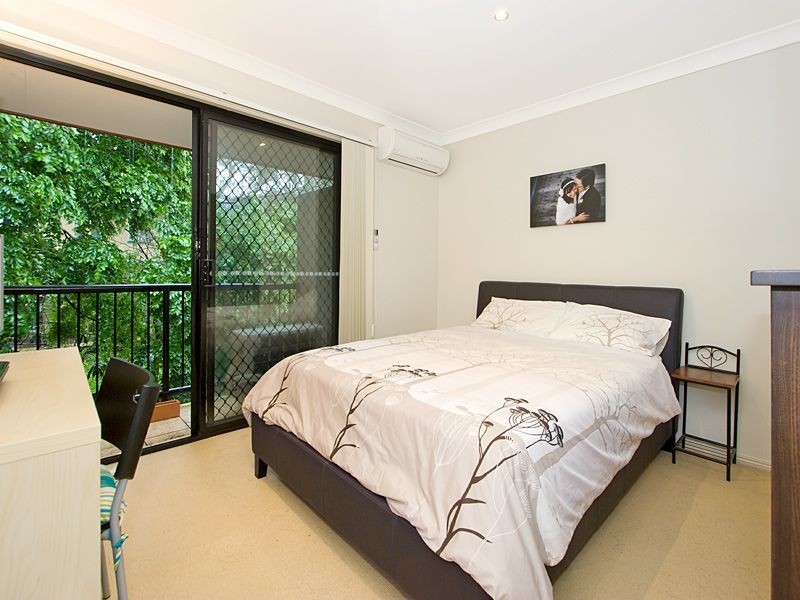 2/39 Elizabeth Street, Toowong QLD 4066