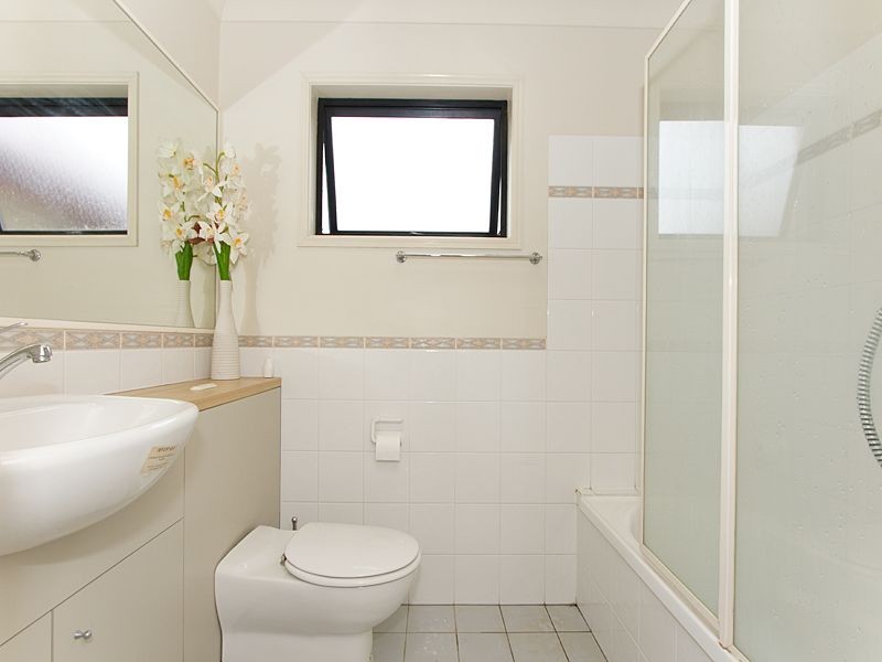 2/39 Elizabeth Street, Toowong QLD 4066