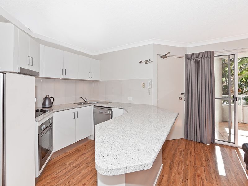 5/212 Sir Fred Schonell Drive, St Lucia QLD 4067