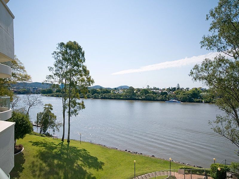 12/72 Macquarie Street, St Lucia QLD 4067
