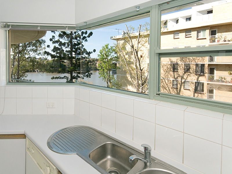 12/72 Macquarie Street, St Lucia QLD 4067