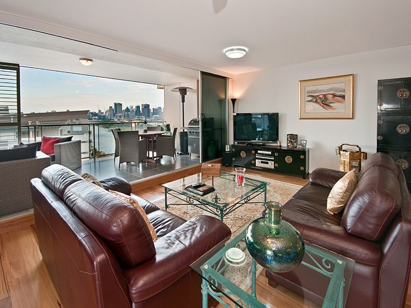 64/24 Dunmore Terrace, Auchenflower QLD 4066