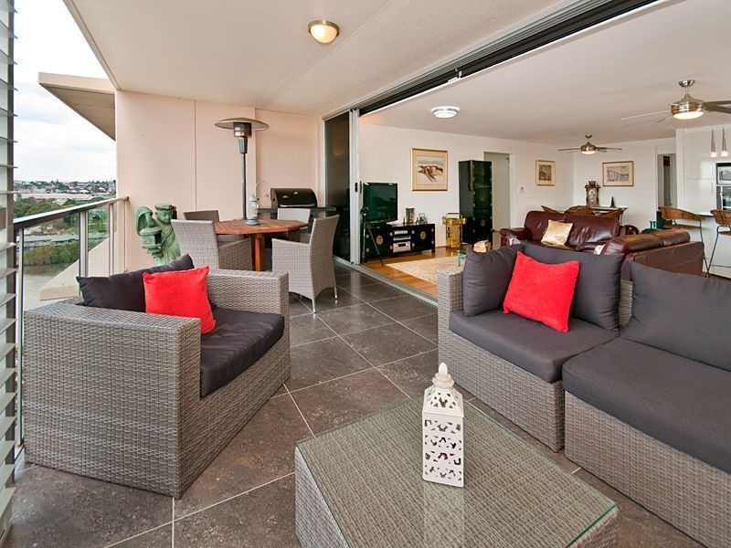 64/24 Dunmore Terrace, Auchenflower QLD 4066