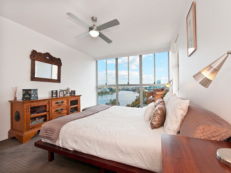 64/24 Dunmore Terrace, Auchenflower QLD 4066