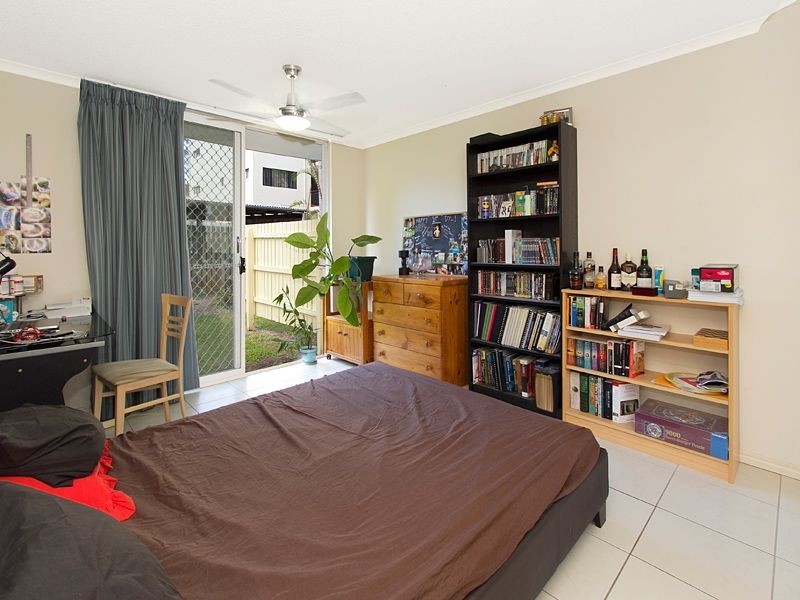 1/77 Sherwood Road, Toowong QLD 4066