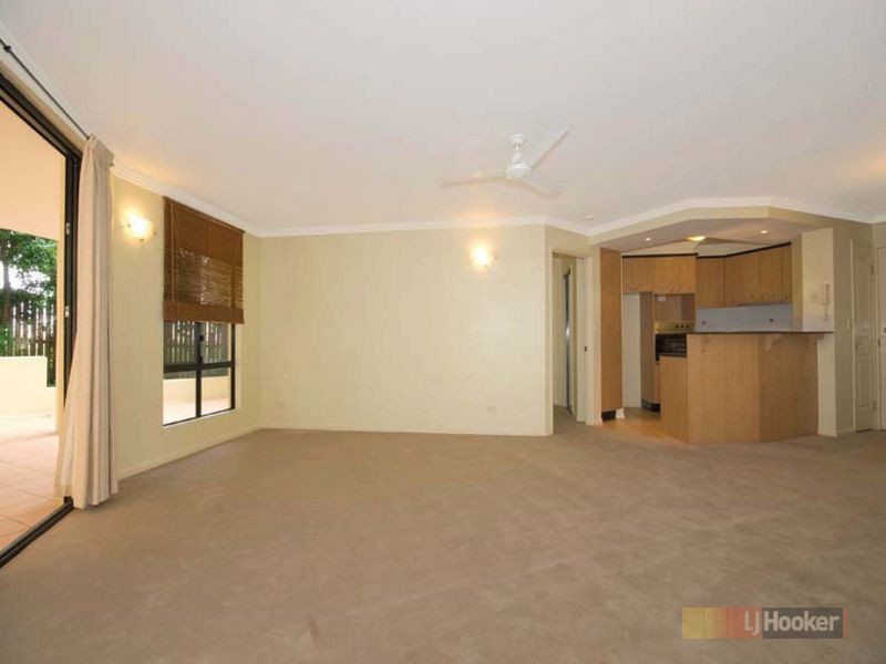 3/121 Sir Fred Schonell Drive, St Lucia QLD 4067