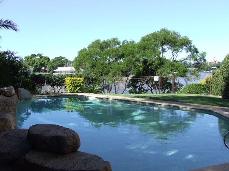 27/36 Glen Road, Toowong QLD 4066