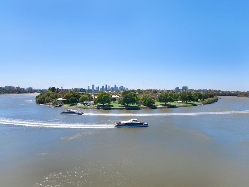 12/2 Sandford Street, St Lucia QLD 4067