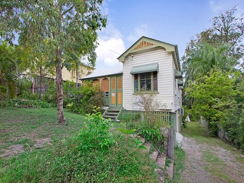 72 Dunsmore Street, Kelvin Grove QLD 4059