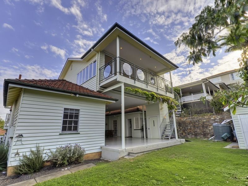 49 Terrace Street, Toowong QLD 4066