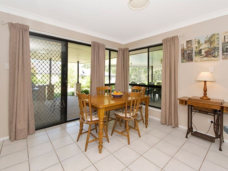 45 Westaway Crescent, Bellbowrie QLD 4070