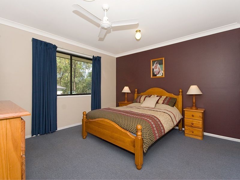45 Westaway Crescent, Bellbowrie QLD 4070