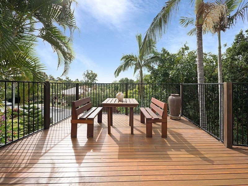 18 Ironbark Place, Bellbowrie QLD 4070