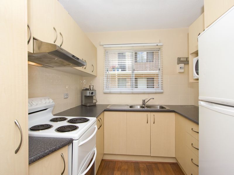 1/31 Orchard Street, Toowong QLD 4066