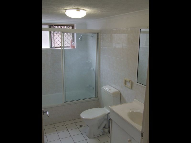 2/18 Lima Street, Auchenflower QLD 4066