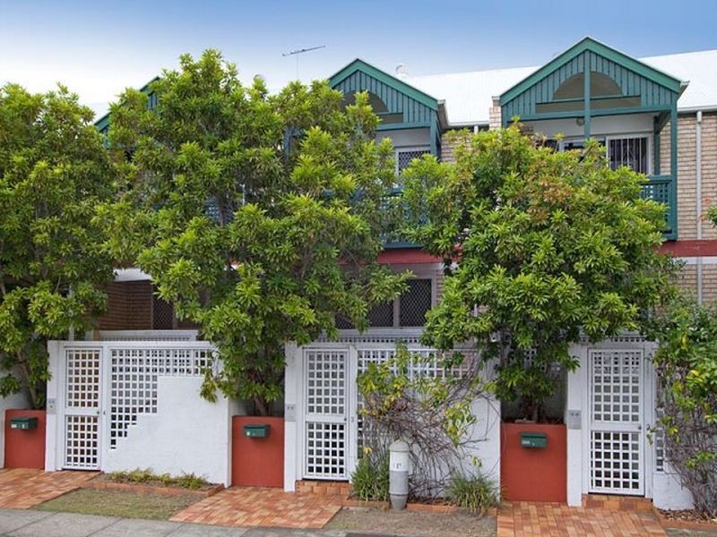 4/32 Jephson Street, Toowong QLD 4066